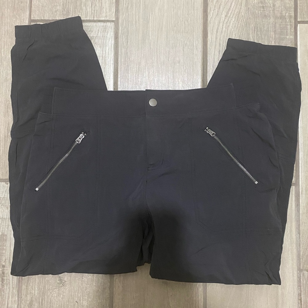Athleta Crop Joggers, black, women’s size 14